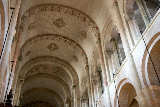 Braced Barrel Vaults And Their Behavior Under Loads Design